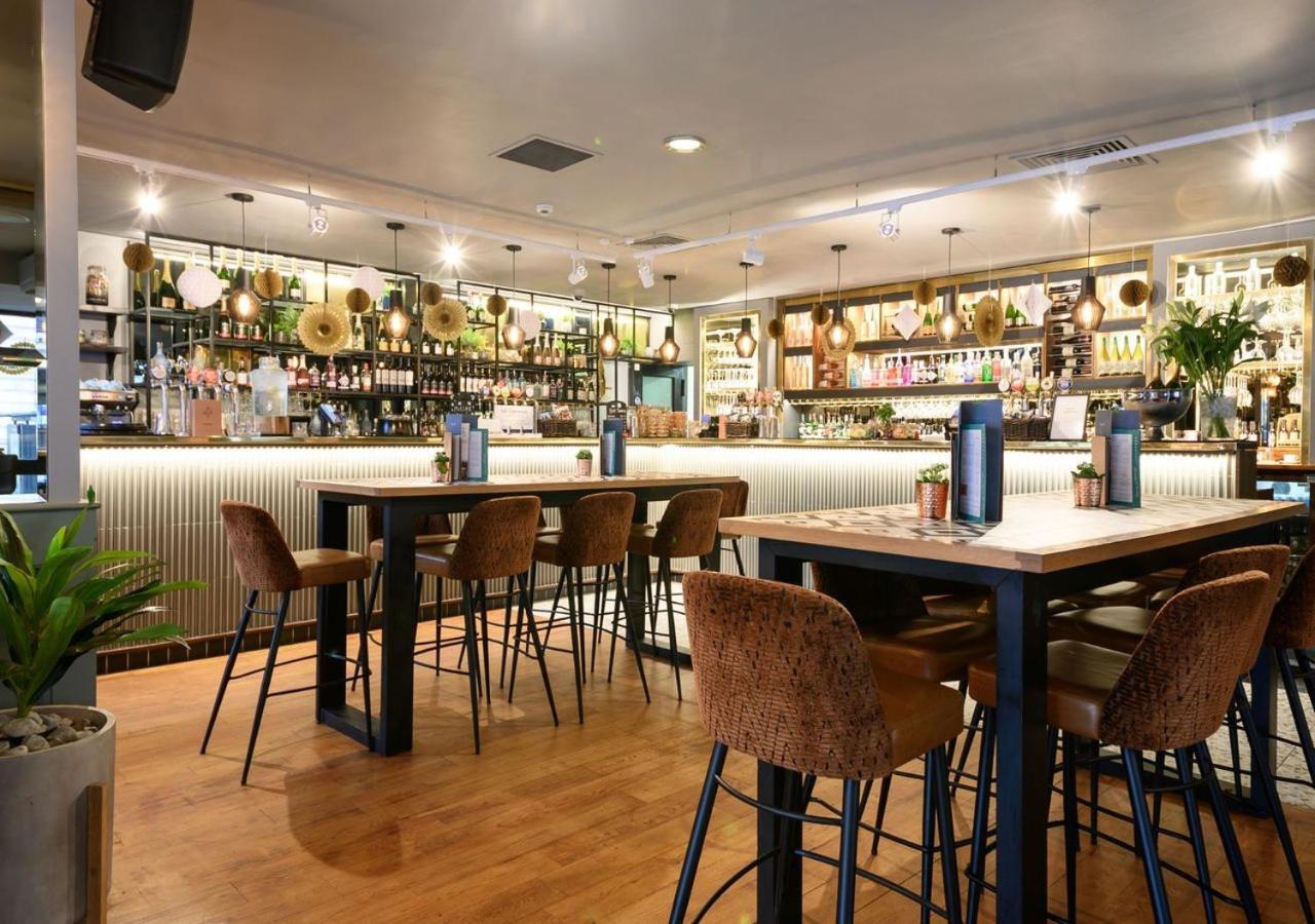 Bar One By Innkeeper's Collection